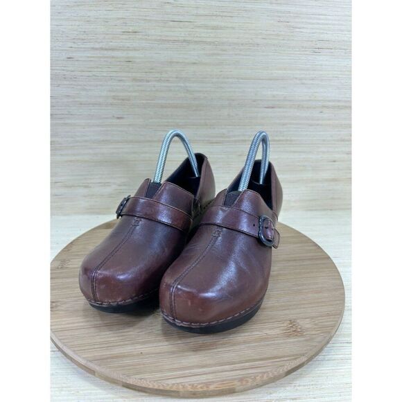 Dansko Tamara Brown Leather Buckle Clogs Womens Size 38 US 8 - Picture 2 of 8